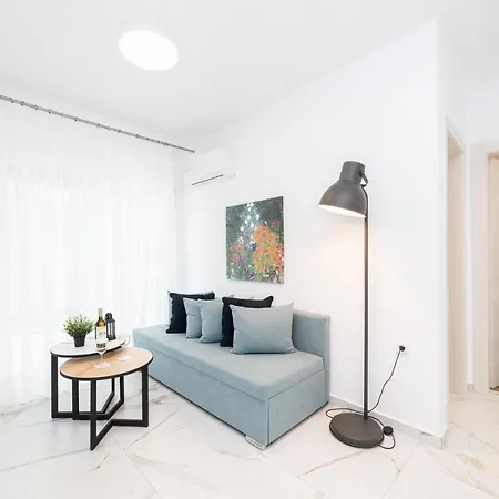 Apartment Roxani Residential Complex Ofrinion