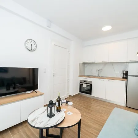 Roxani Residential Complex *