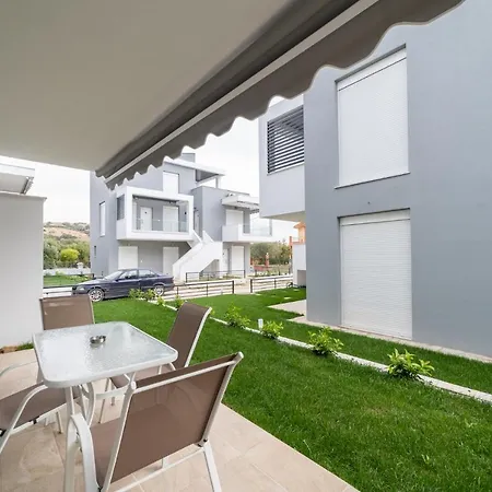 Roxani Residential Complex Apartment Ofrinion