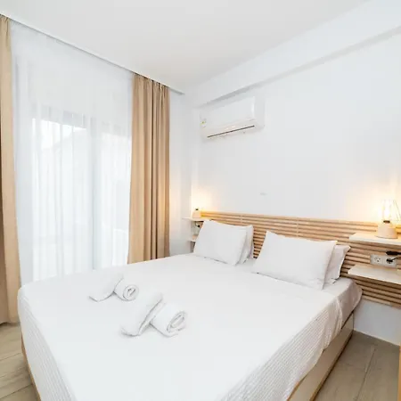 Roxani Residential Complex Ofrinion