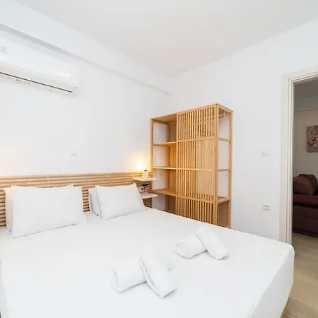 Roxani Residential Complex Ofrinion