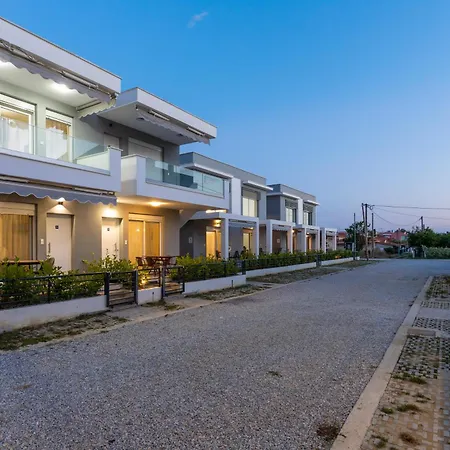 Roxani Residential Complex Ofrínion