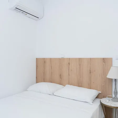 Roxani Residential Complex * Ofrínion