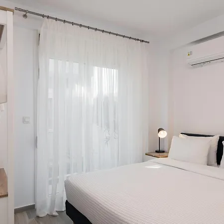 Apartment Roxani Residential Complex *