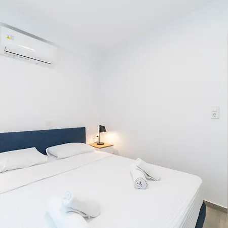 Roxani Residential Complex * Ofrínion