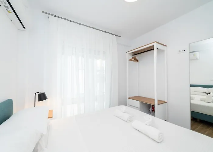 Roxani Residential Complex Ofrínion