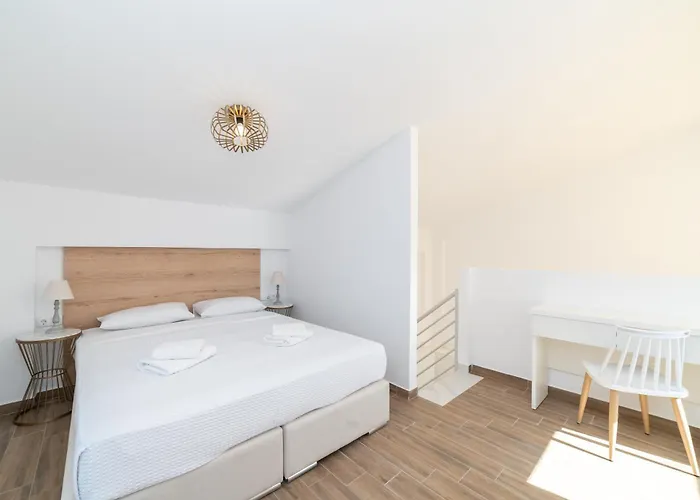 Roxani Residential Complex Apartman