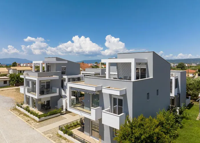 Roxani Residential Complex Apartman