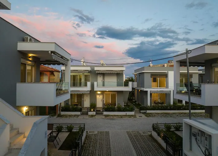 Roxani Residential Complex Ofrínion