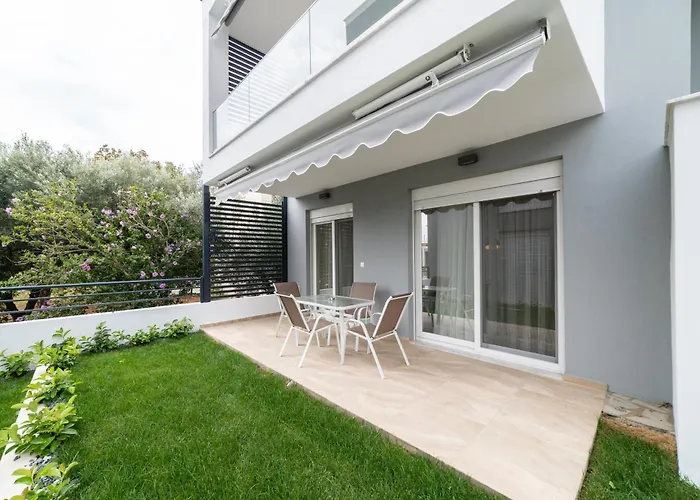 Roxani Residential Complex Apartman